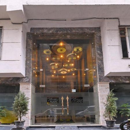 Hotel Nityaa Suites New Delhi Eksteriør bilde