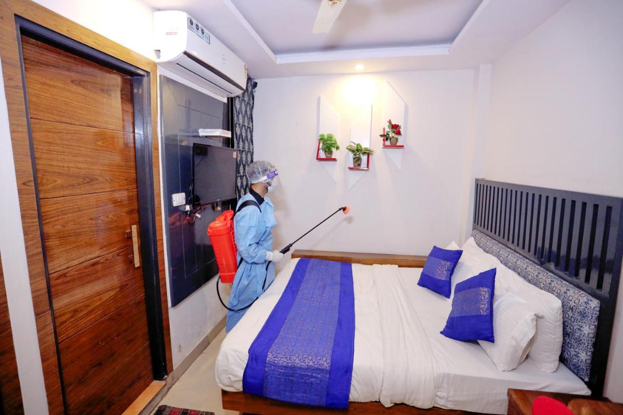 Hotel Nityaa Suites New Delhi Eksteriør bilde