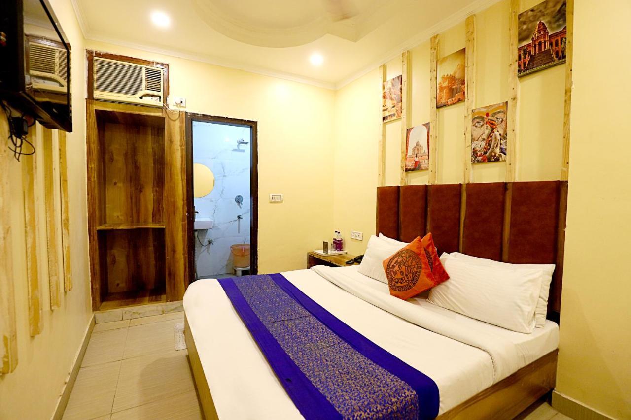 Hotel Nityaa Suites New Delhi Eksteriør bilde