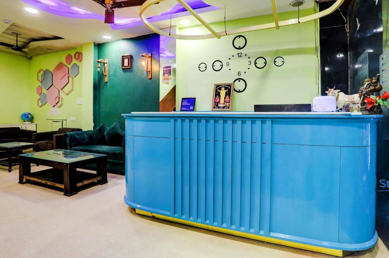 Hotel Nityaa Suites New Delhi Eksteriør bilde