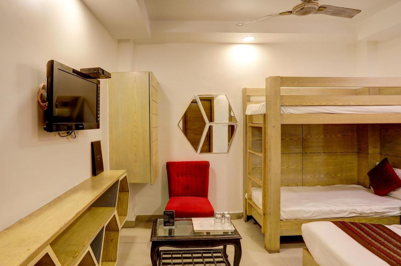 Hotel Nityaa Suites New Delhi Eksteriør bilde