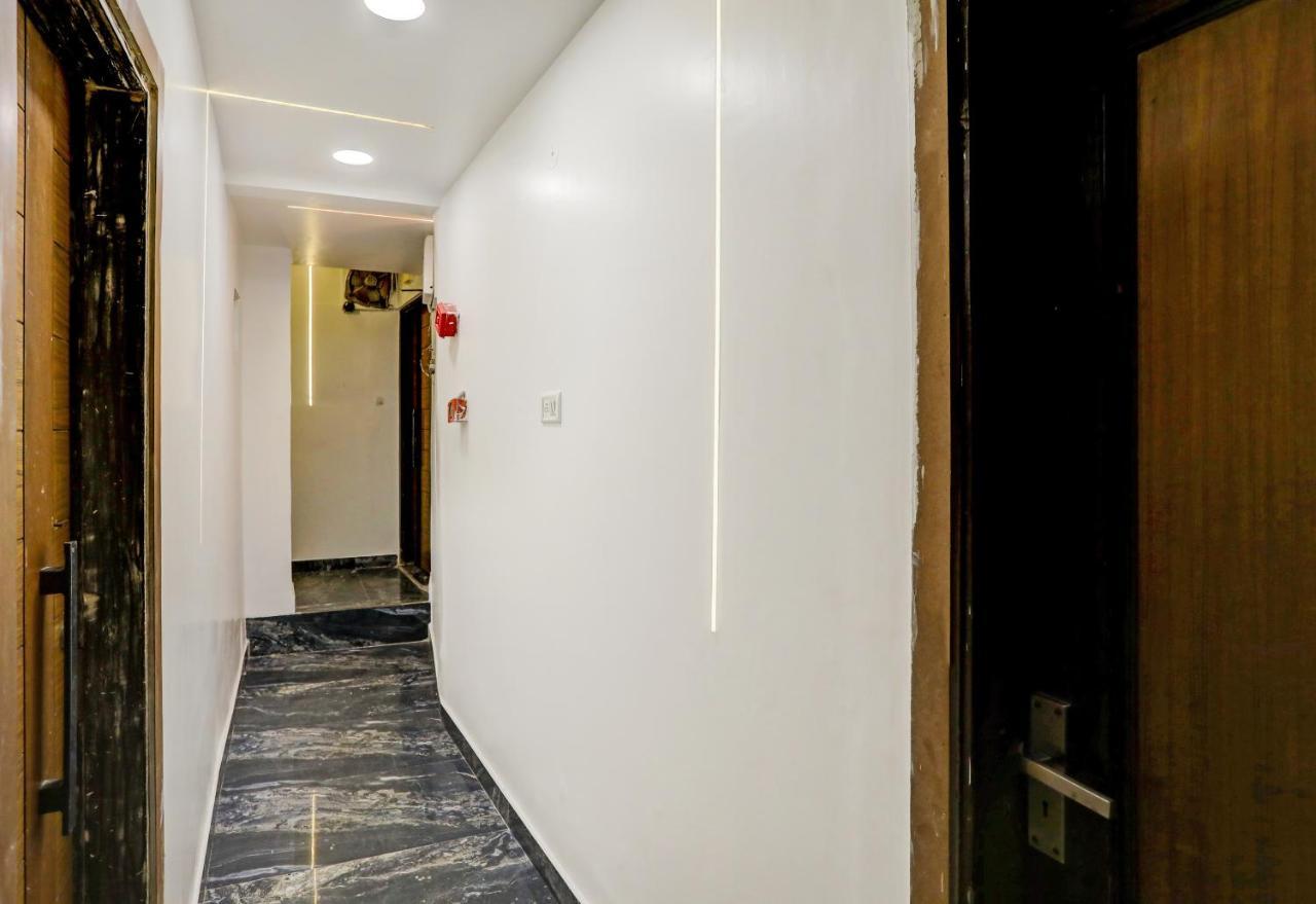 Hotel Nityaa Suites New Delhi Eksteriør bilde