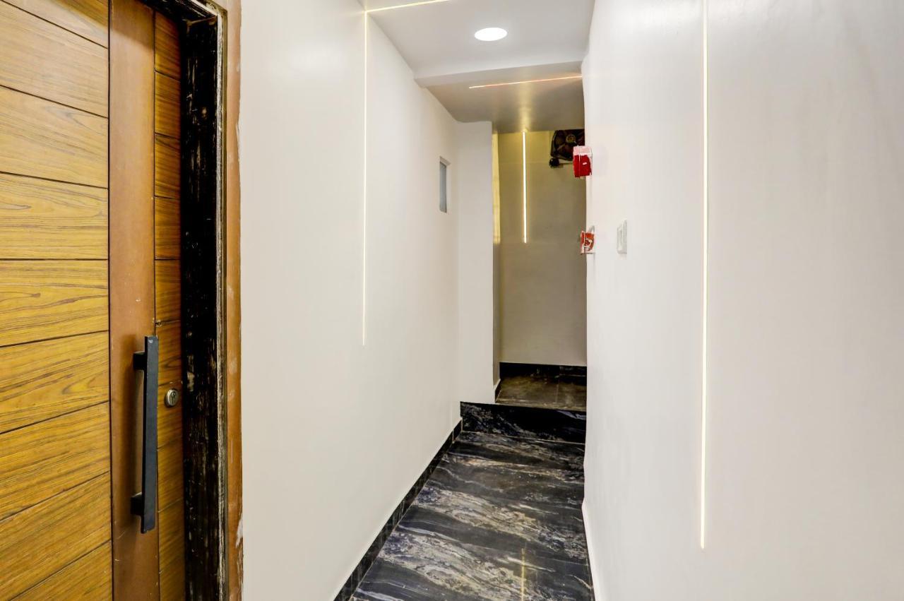 Hotel Nityaa Suites New Delhi Eksteriør bilde